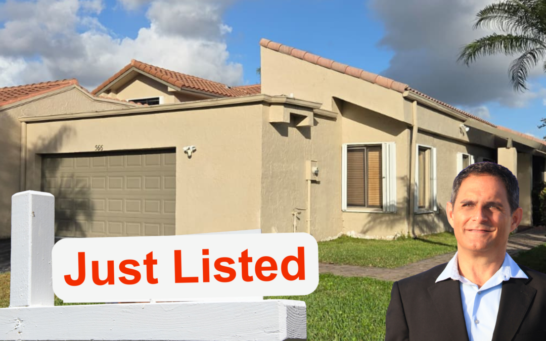 566 Village Lake Drive | Weston Lakefront Villa